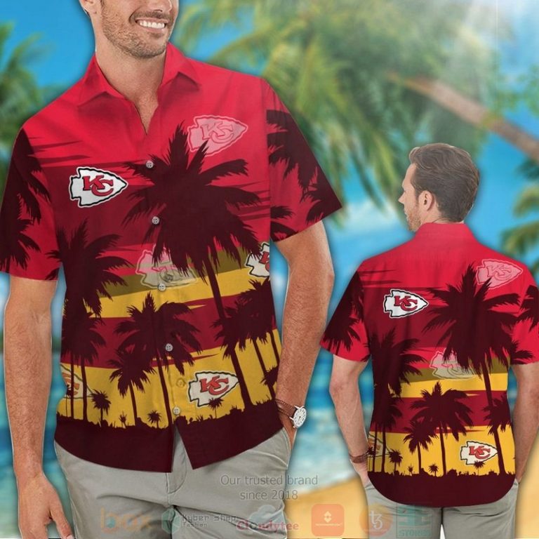 Kansas_City_Chiefs_palm_tree_dark_red_hawaiian_shirt_and_shorts_1-768x768