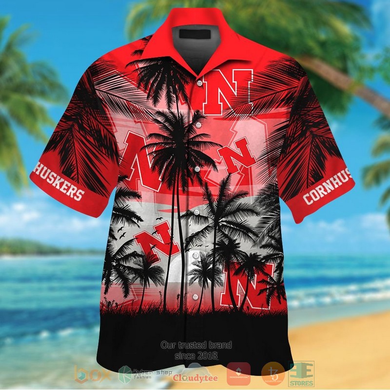 Nebraska Cornhuskers Tropical Hawaiian Shirt And Shorts Nebraska Cornhuskers Tropical Hawaiian Shirt And Shorts